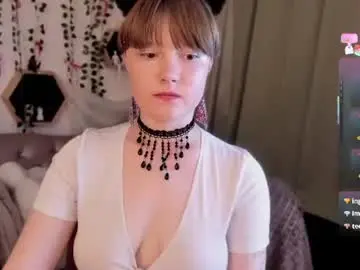 dreammyluna from chaturbate