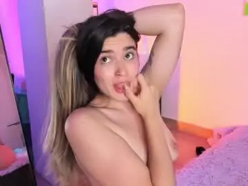 Chaturbate Best live sex cam show of miavillalobos_