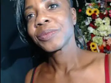 Chaturbate Adult Video Chat of yhlemina