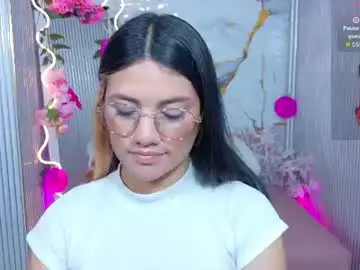 Chaturbate Best live sex cam show of chiara_tay