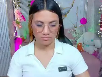 chiara_tay from chaturbate