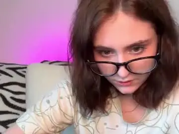 Chaturbate Live Sex Cam of diana_floweri