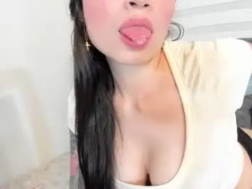 Chaturbate Adult Webcam of aliicce_1