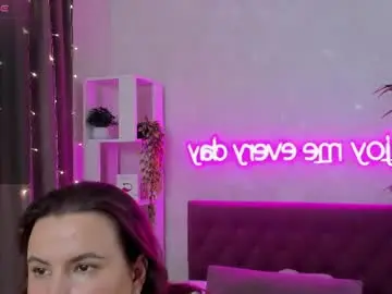 Chaturbate Watch Live Sex Cams of katyaneilson