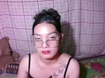 Chaturbate Adult Video Chat of pinay_janella10