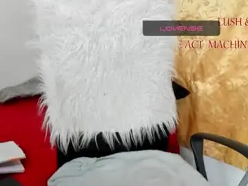 Chaturbate Free Porn Cam of sarahlovexxv