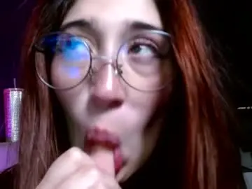 Chaturbate Live Porn of red_moonn