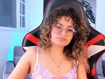 Chaturbate Watch Live Sex Cams of emily_fiori
