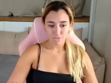Chaturbate Best live sex cam show of luna_velvvet