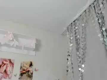 Chaturbate Best live sex cam show of milly_heart