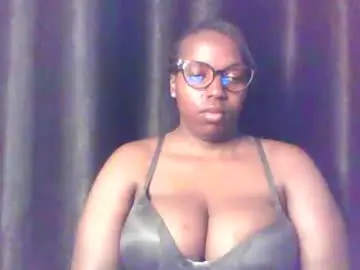 Chaturbate Free Live Porn of queen_melanine