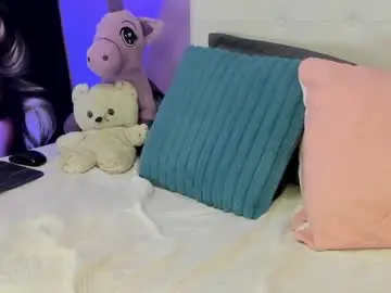 Chaturbate Live Sex Cam of charlotte1117