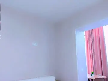Chaturbate Live Sex Cam of feral__berry__