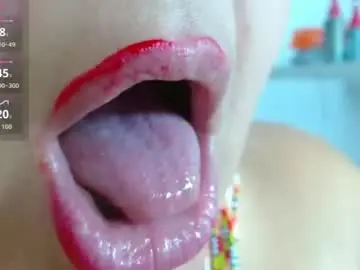 Chaturbate Free Live Porn of kerly_doll