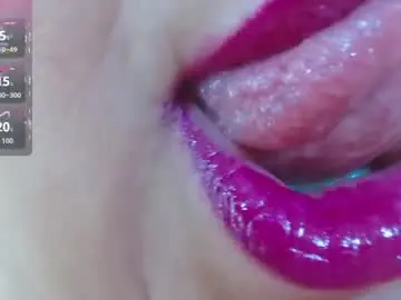 Chaturbate Live Porn of kerly_doll