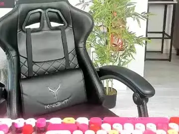 Chaturbate Free Porn Cam of _feralberry__