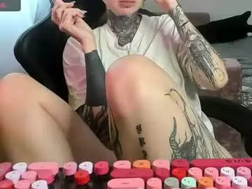Chaturbate Live Sex Cam of _feralberry__