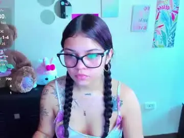 Chaturbate Live Sex of emma_boo_