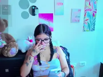 Chaturbate Sex Cam of emma_boo_