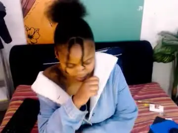 Chaturbate Free Porn Cam of tyrabangz