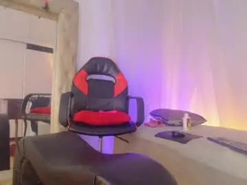 Chaturbate Live Porn of laurasofia45