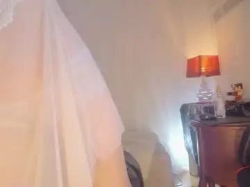 laurasofia45 from chaturbate