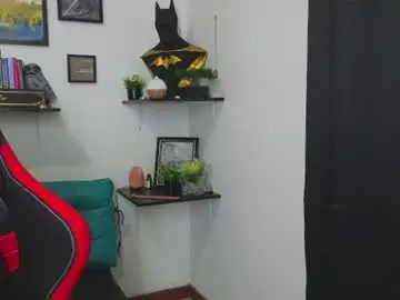 cristal_hot07 from chaturbate
