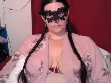 Chaturbate Adult Video Chat of curvygamerceline