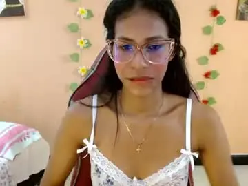 Chaturbate Nude Webcam of mara_summer