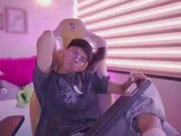 Chaturbate Live Sex Cam of tomboy_tommy
