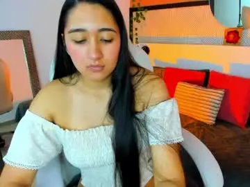 Chaturbate Live Sex Cam of nayla_pierce