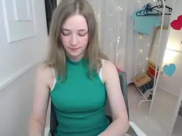 Chaturbate Watch Live Sex Cams of bree_sky
