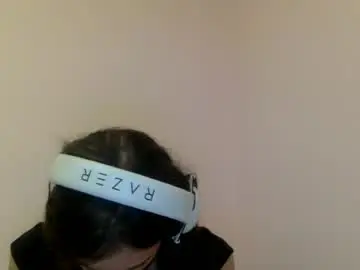 Chaturbate Live Sex Cam of luci_layne