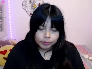 Chaturbate Live Sex Cam of elymoon