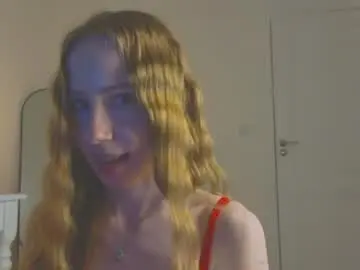 Chaturbate Live Sex Cam of cuute_angell