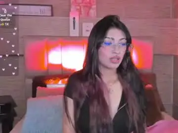 Chaturbate Nude Webcam of mia_smoke_