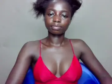 petitexxebony from chaturbate