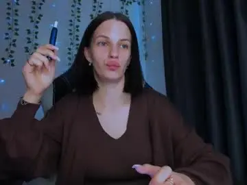 Chaturbate Live Sex Cam of karla_lim