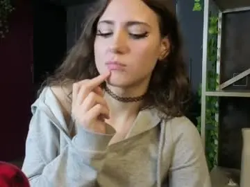 Chaturbate Nude Webcam of cute_sun_lovers