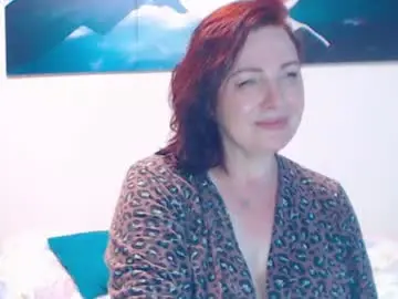 ladyelizabeth777 from chaturbate
