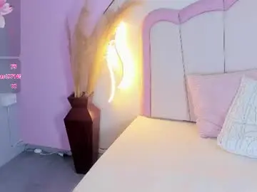 scarleth_dulce from chaturbate