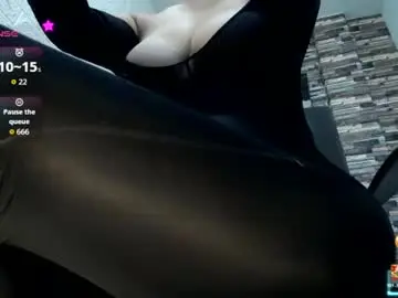 lisaatits from chaturbate