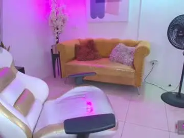 Chaturbate Best live sex cam show of baby_curlyy