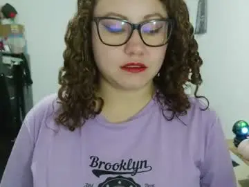 Chaturbate Live Porn of curly_greeneyed