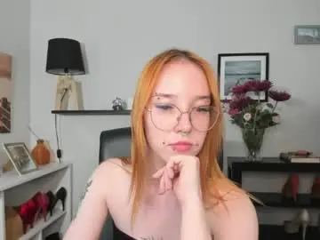 Chaturbate Live Sex Cam of foxsonya