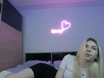 Chaturbate Adult Webcams of innocentangel2