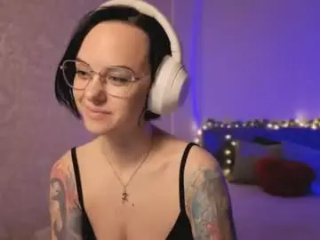 Chaturbate Adult Video Chat of miraskyy