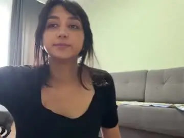 Chaturbate Live Sex Cam of tawnyamartinek
