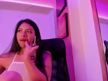 Chaturbate Nude Webcam of chloemartini_