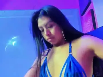 Chaturbate Live Sex of chloemartini_